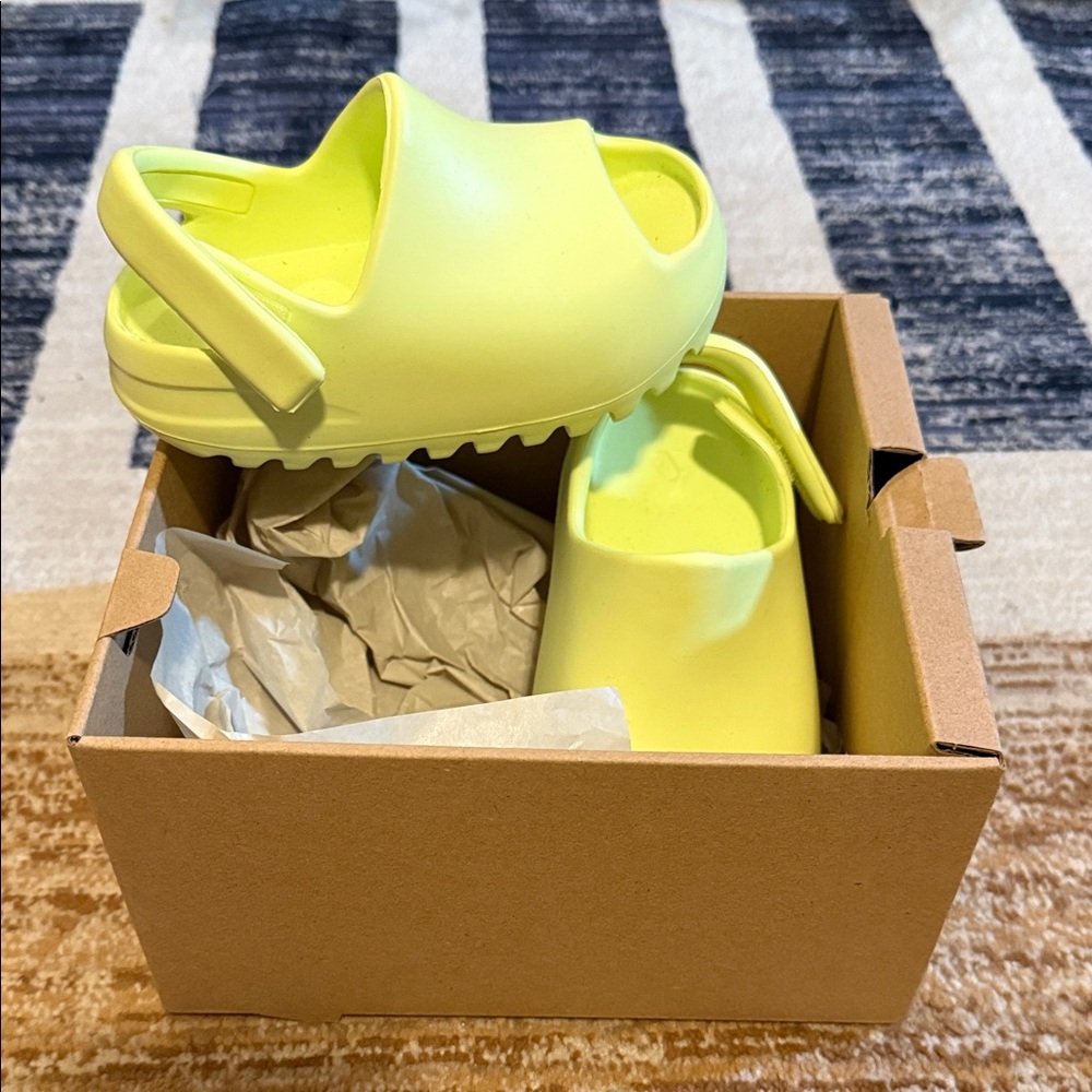 Yeezy Kids Shoes in Neon Yellow
